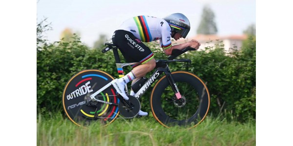 ITT-etappe van de Dauphiné, Eifenepoel leidt, Roglic toont vasthoudendheid